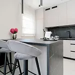 Luxury Metramaris1 * مالينسكا