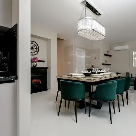 Luxury Metramaris1 Villa Malinska