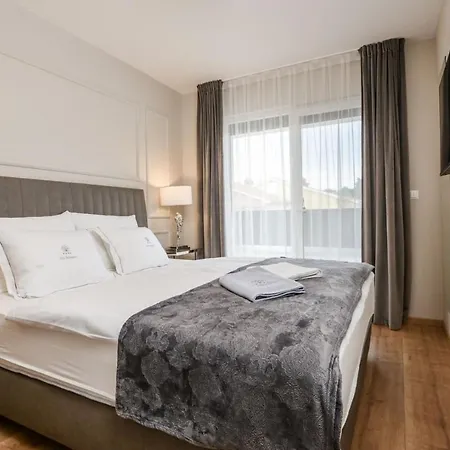 Luxury Metramaris1 מאלינסקה